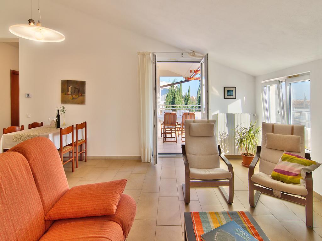 Apartments Ceja Near Sea Medulin Rum bild