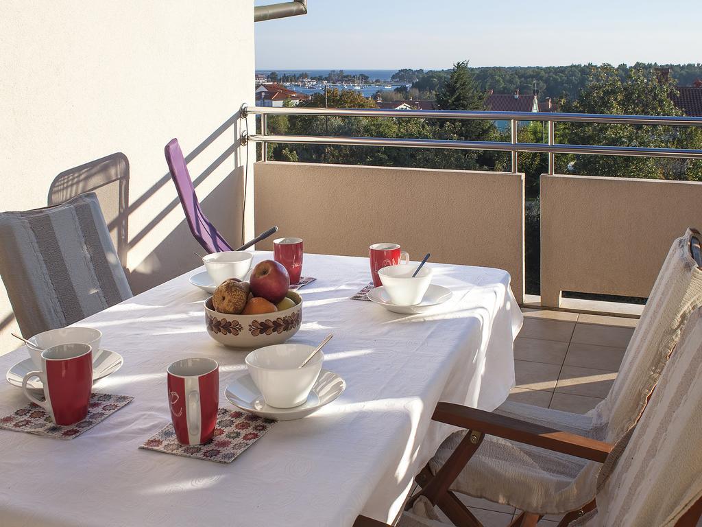 Apartments Ceja Near Sea Medulin Rum bild